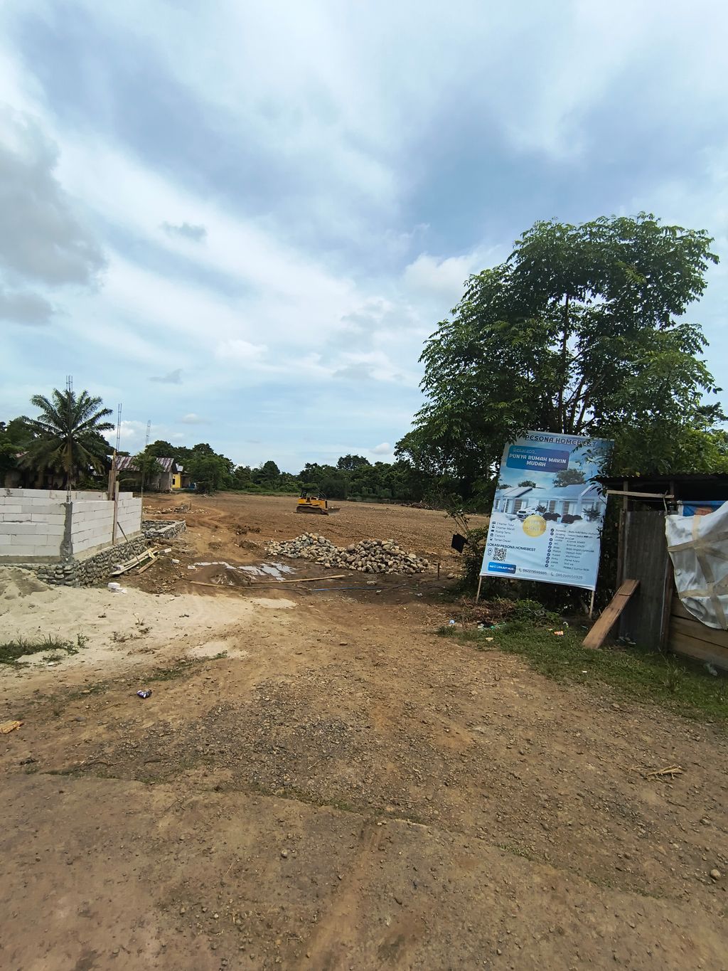 foto gerbang perumahan PERUMAHAN PESONA HOMEBASE
