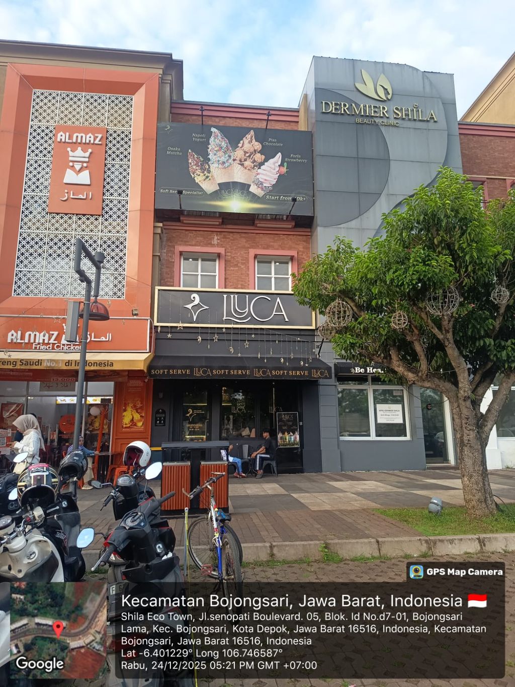 foto tampak rumah tipe The Shoppes D7-003 / Vienna 3 Storey perumahan Ruko dan Restoran (Shoppes D)