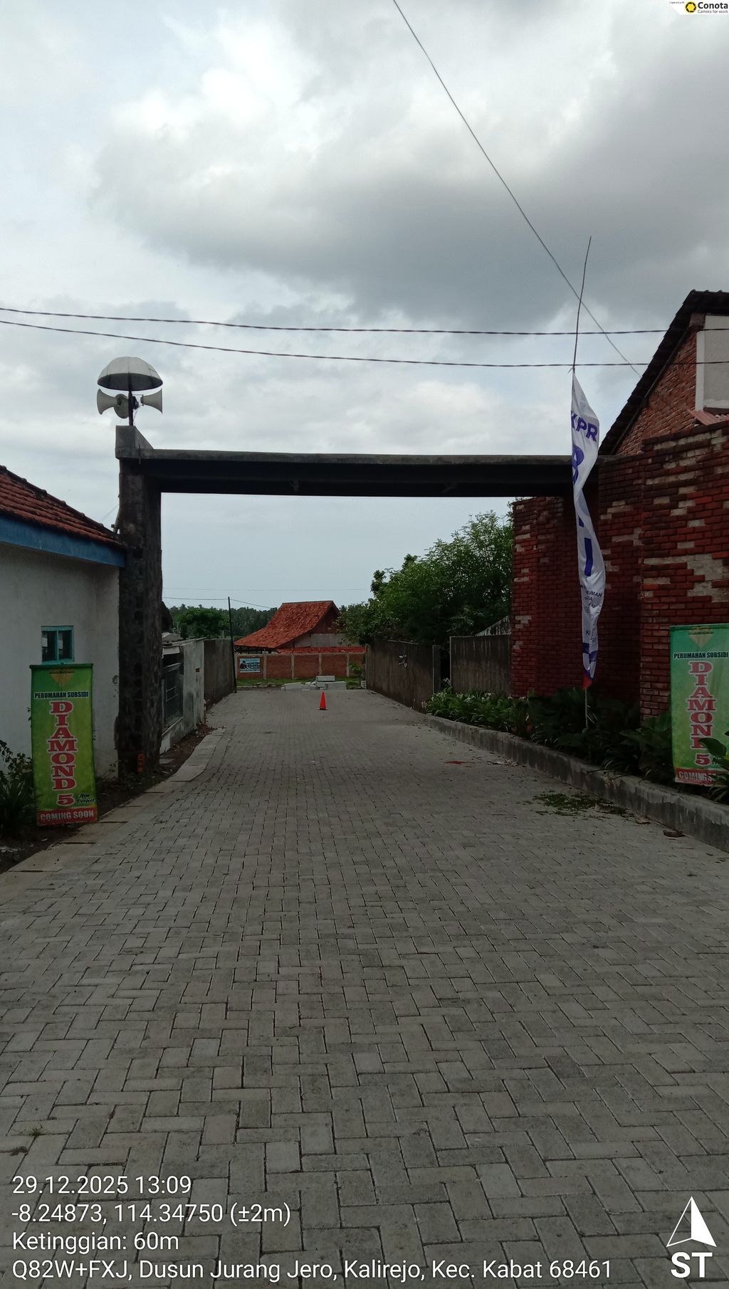 foto gerbang perumahan DIAMOND 5