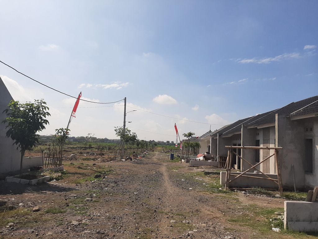 foto posisi tengah perumahan Griya Kembang Asri 1