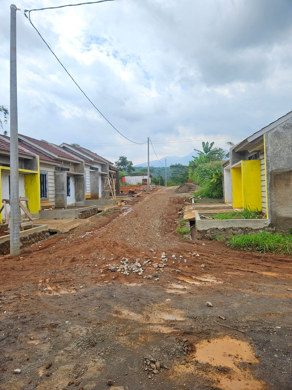 foto posisi tengah perumahan PESONA CAMPAKA RESIDENCE