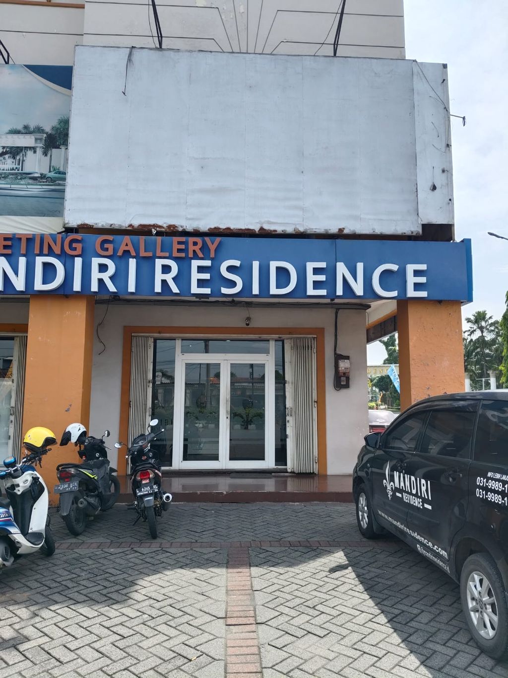 foto tampak rumah tipe LAVENDER 90 perumahan Mandiri Residence