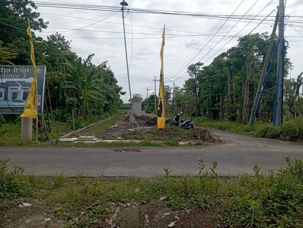 foto gerbang perumahan GRAHA IRFAI RESIDENCE 3