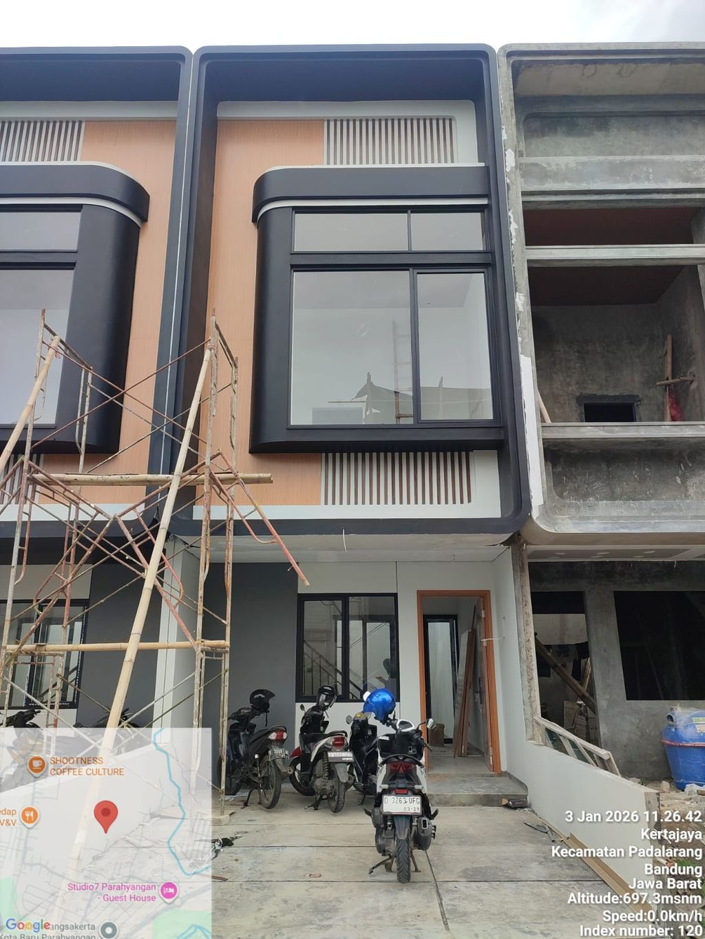 foto tampak rumah tipe 50 Compact Minimalis HC (571) perumahan Cluster Everton