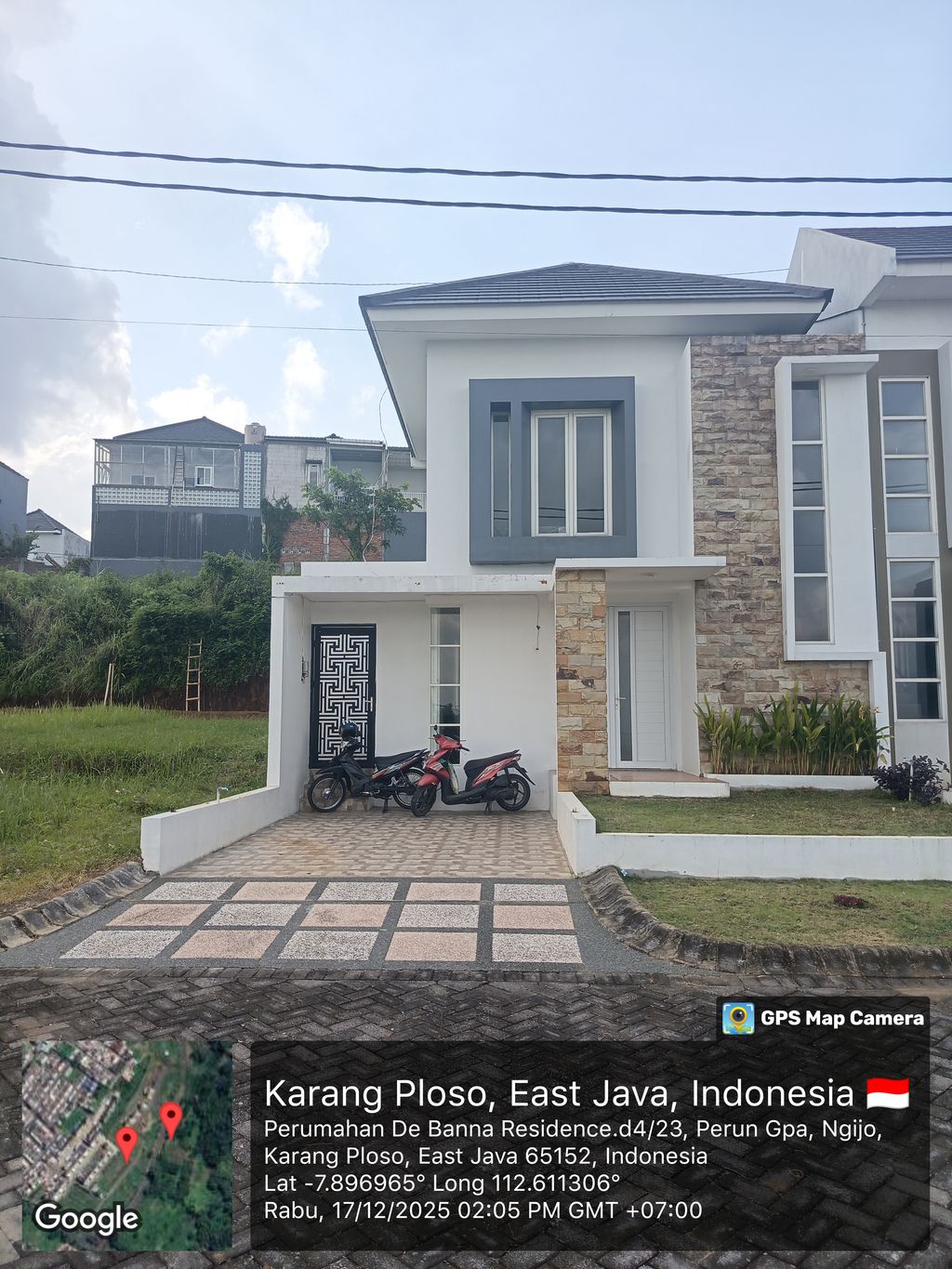 foto tampak rumah tipe 70 perumahan The Malya Residence