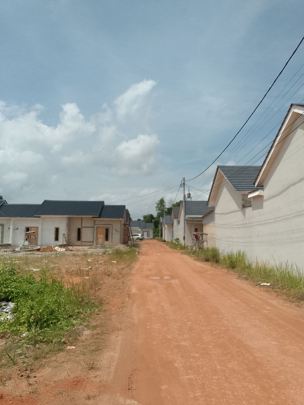 foto posisi tengah perumahan APPLE RESIDENCE 2 TAMBAHAN