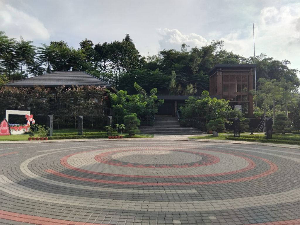 foto posisi tengah perumahan HIERA - Cluster Wynyard