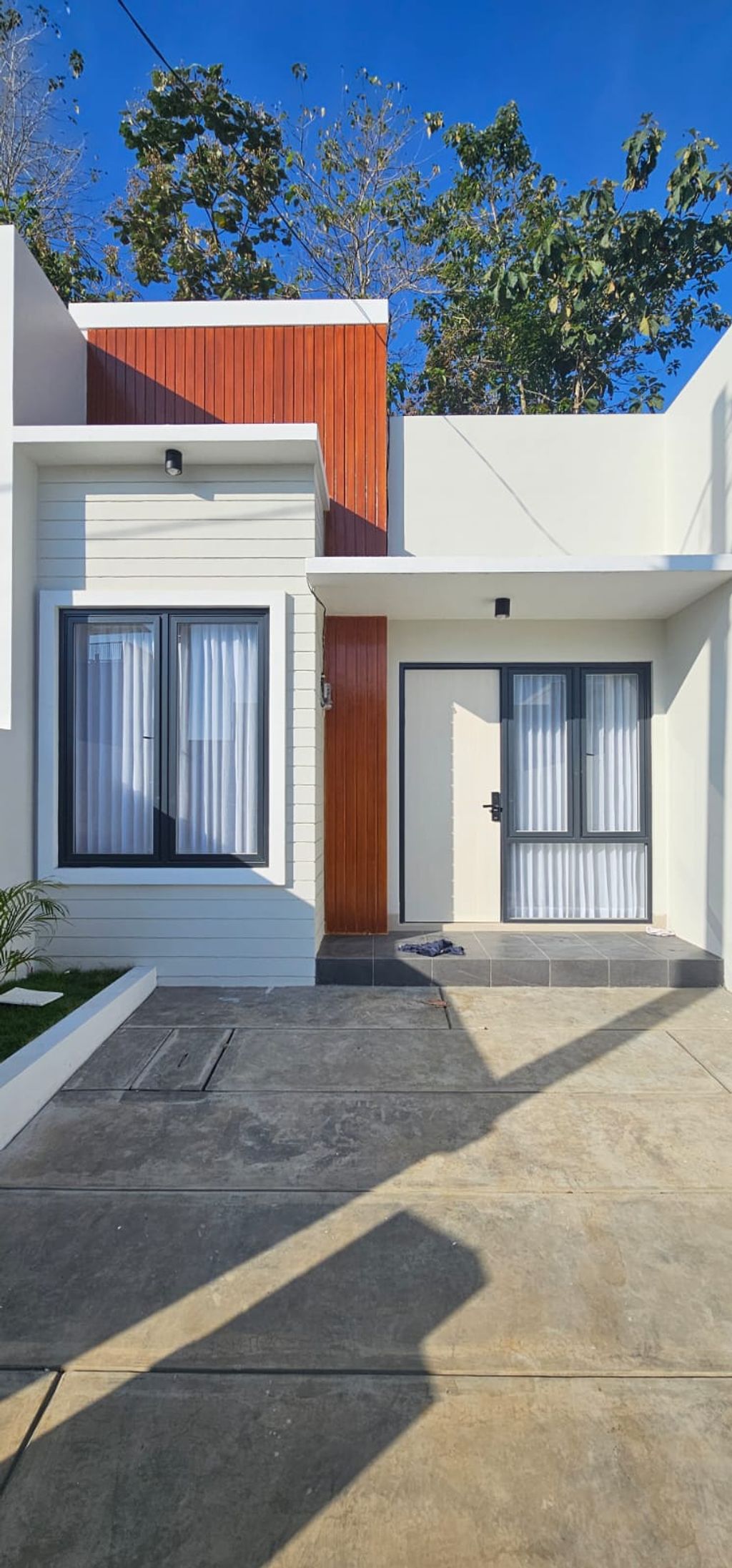 foto tampak rumah tipe ASTER 36/60 perumahan BUKIT INDAH PERMAI CLUSTER ASTER
