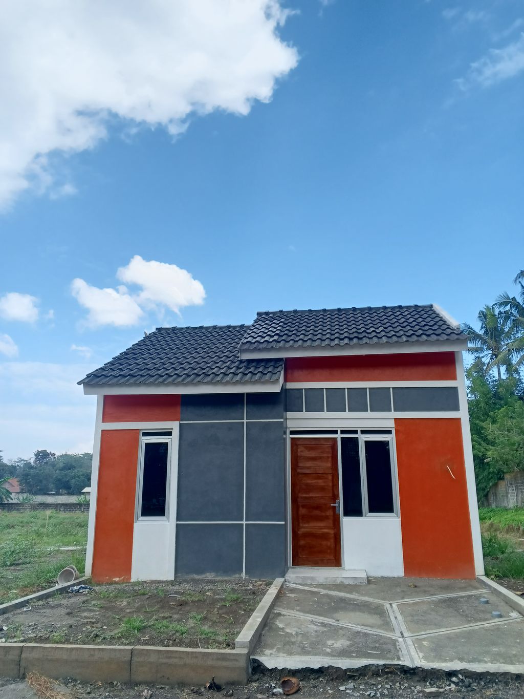 foto tampak rumah tipe 36 perumahan DE JASMINE GARDEN TEMPURAN 1