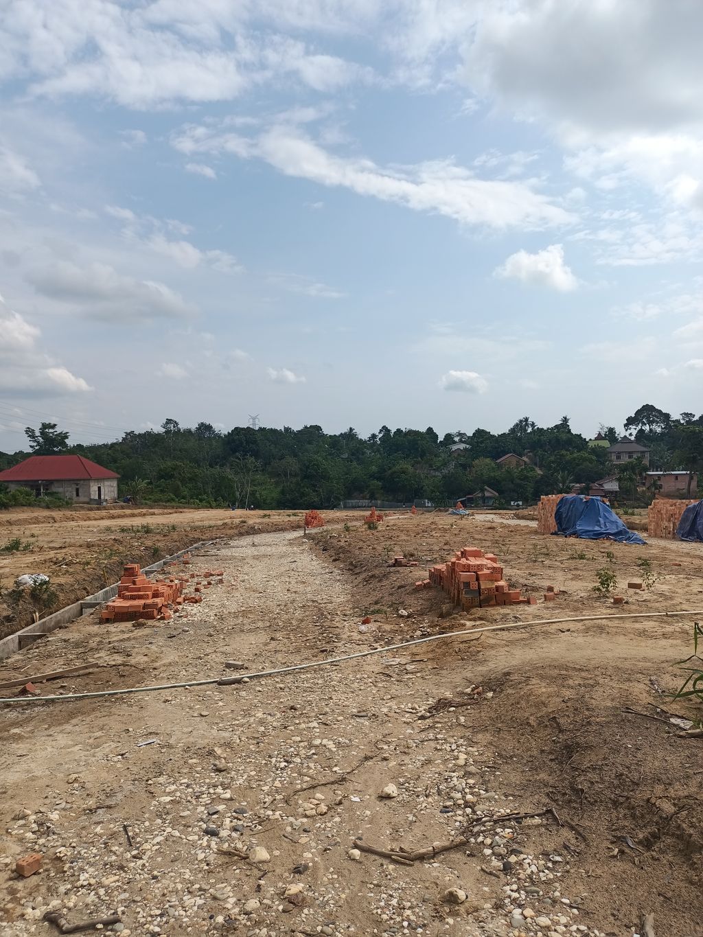 foto posisi tengah perumahan Villa Gajah Mas 3