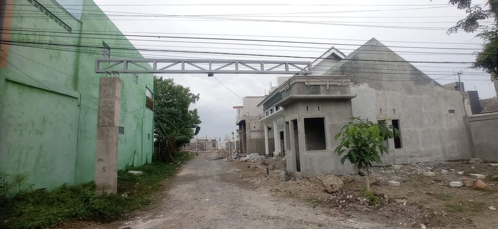 foto gerbang perumahan TUNAS HARMONI RESIDENCE