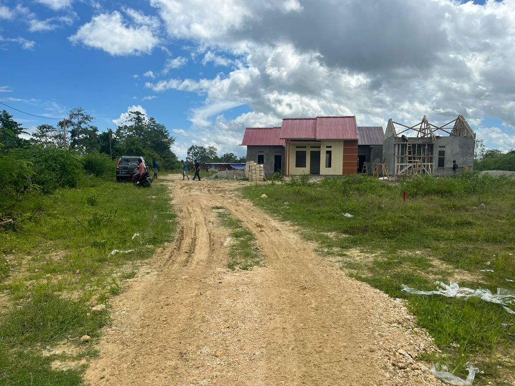 foto gerbang perumahan HOLTEKAMP INDAH BLOK B
