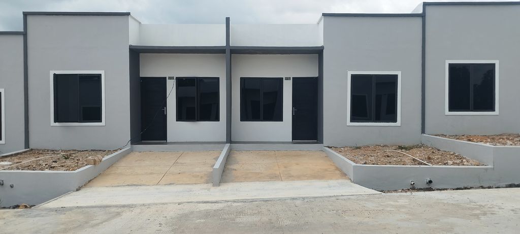 foto contoh rumah perumahan BLOK SERUNI KAWASAN DEVIN SPRING GARDEN