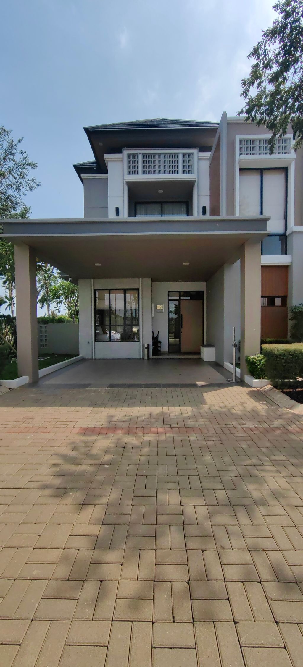 foto contoh rumah perumahan Parkland Podomoro