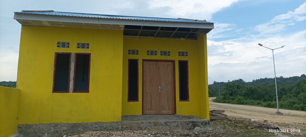 foto tampak rumah tipe 36 perumahan Grand Labungkari City