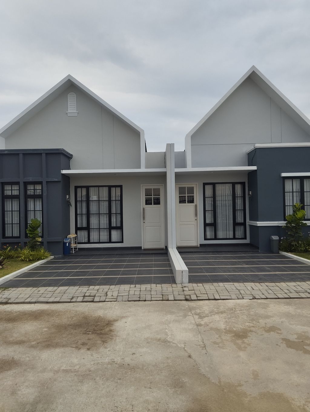 foto contoh rumah perumahan SURYAMAS LIANDRA CITY