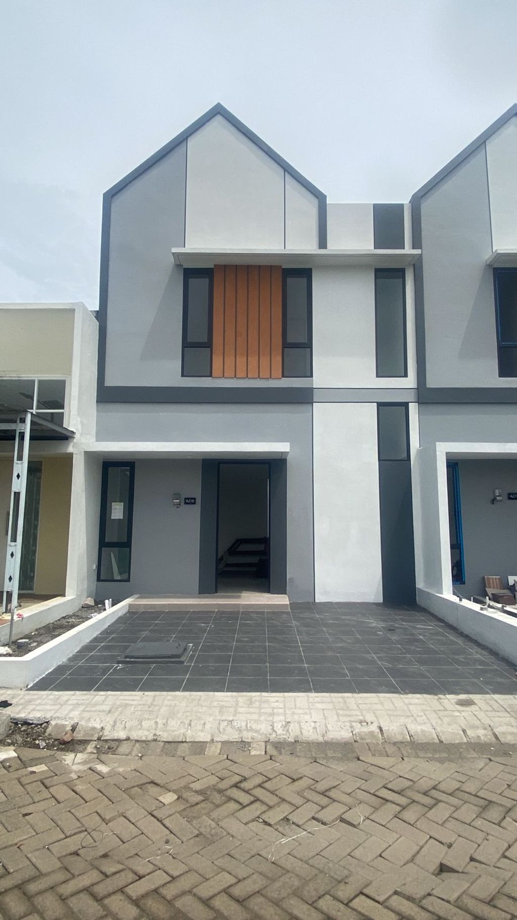 foto tampak rumah tipe Astoria perumahan GRIYA HATI HIJAU