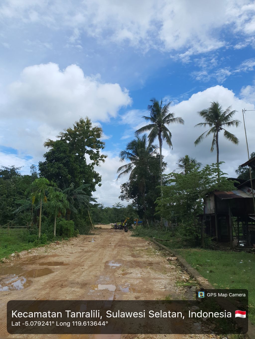 foto gerbang perumahan Evema Residence