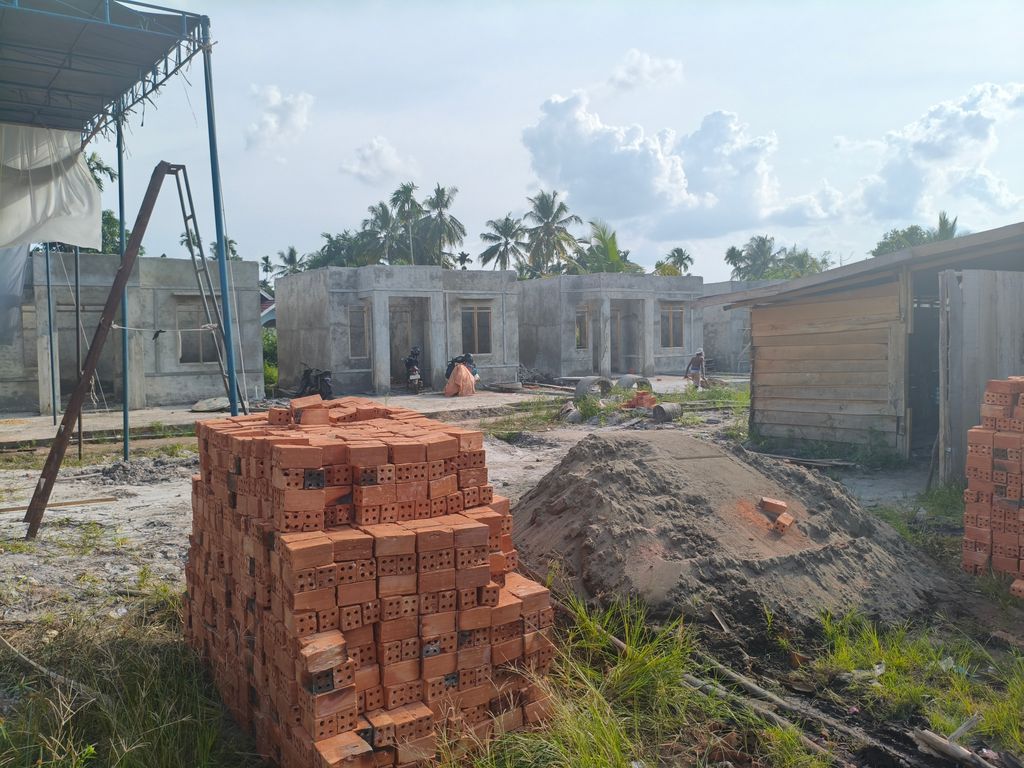 foto posisi tengah perumahan BRATANATA RESIDENCE 12