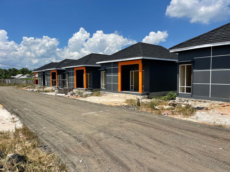 foto posisi tengah perumahan CLUSTER CORUNA