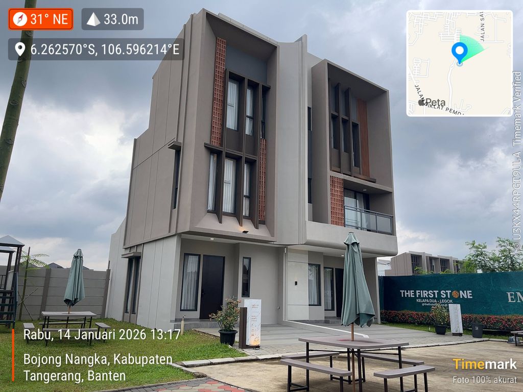 foto contoh rumah perumahan THE FIRST STONE EMERALD