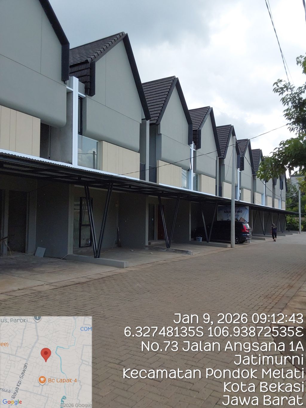 foto tampak rumah tipe C perumahan ANGSANA RESIDENCE