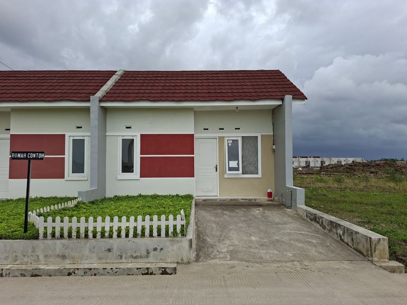 foto contoh rumah perumahan ADINATA RAYA 2