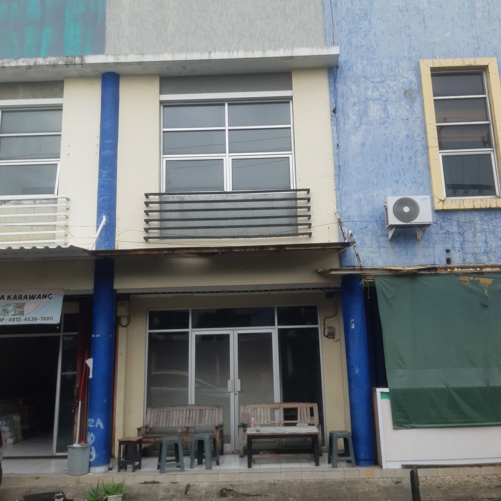 foto tampak rumah tipe Ruko Arcadia 82/48 perumahan Perumahan Galuh Mas