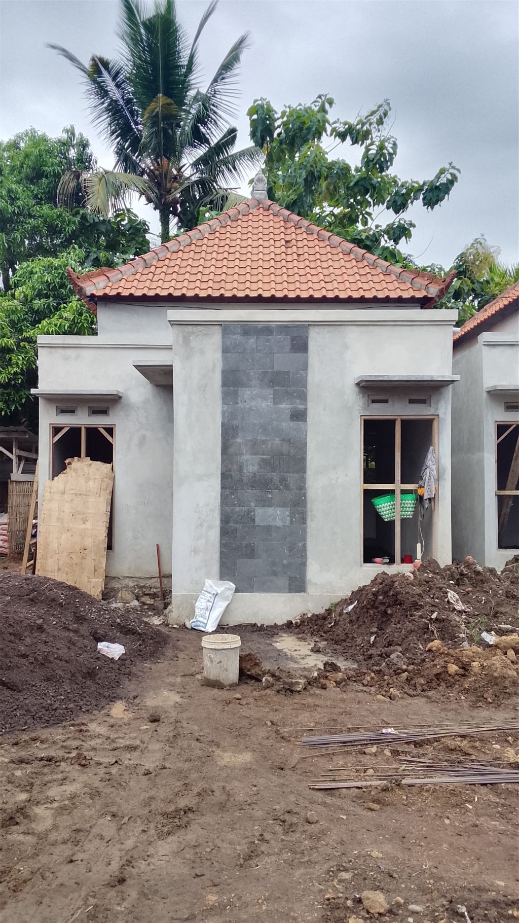 foto contoh rumah perumahan GRAHA RAJAWALI