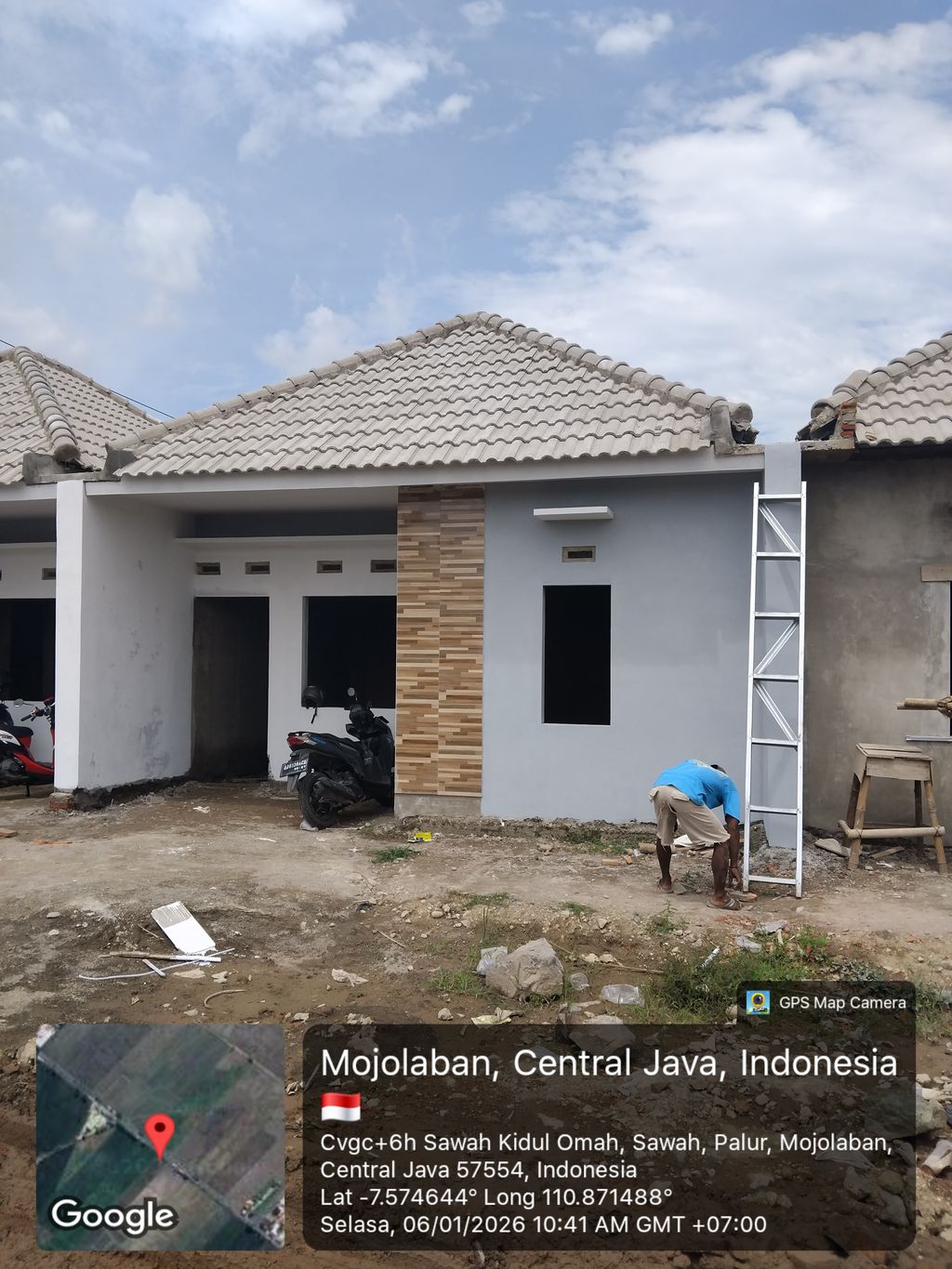 foto tampak rumah tipe 30/65 perumahan HOME PALUR