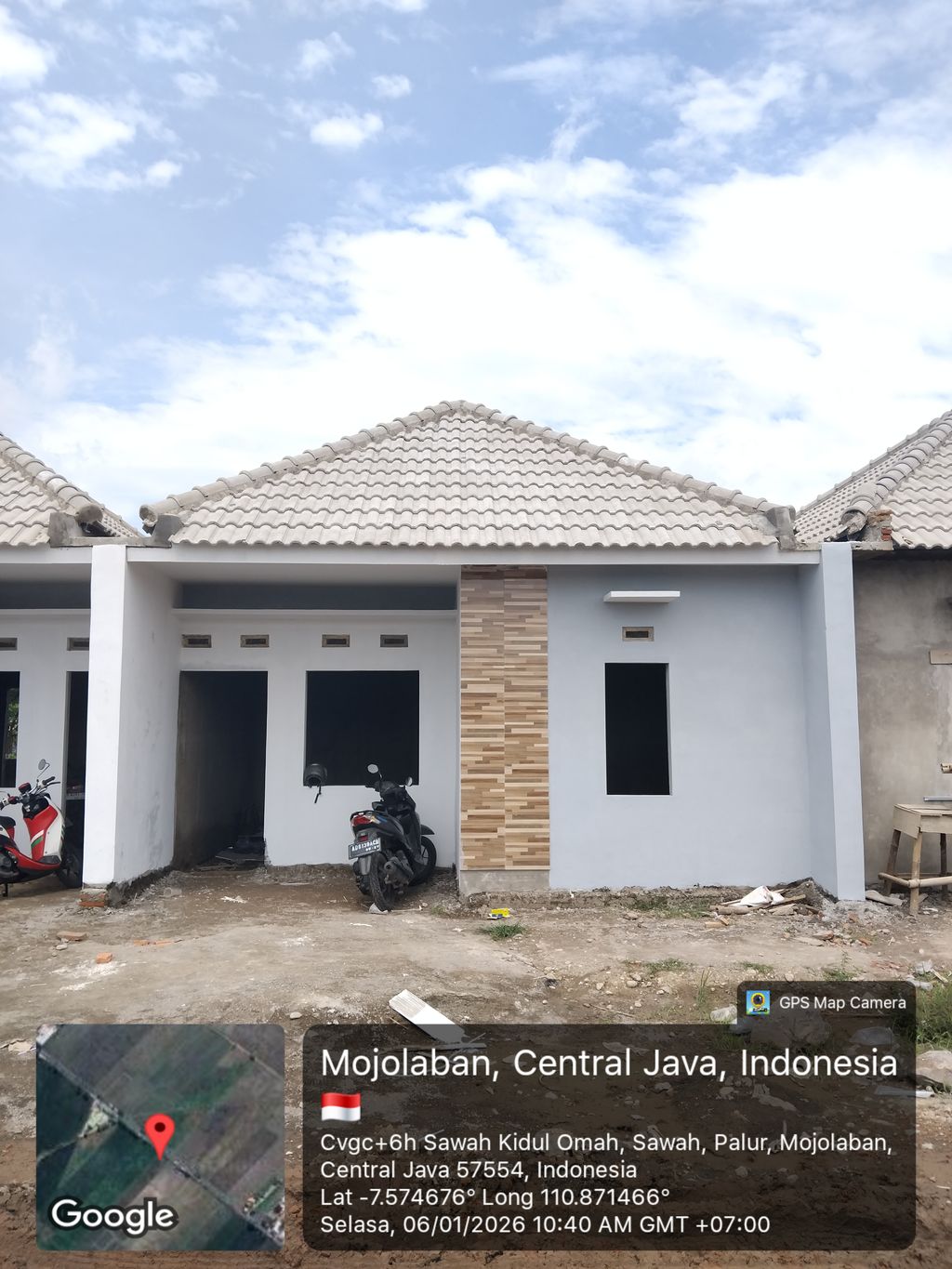 foto tampak rumah tipe 30/70 perumahan HOME PALUR