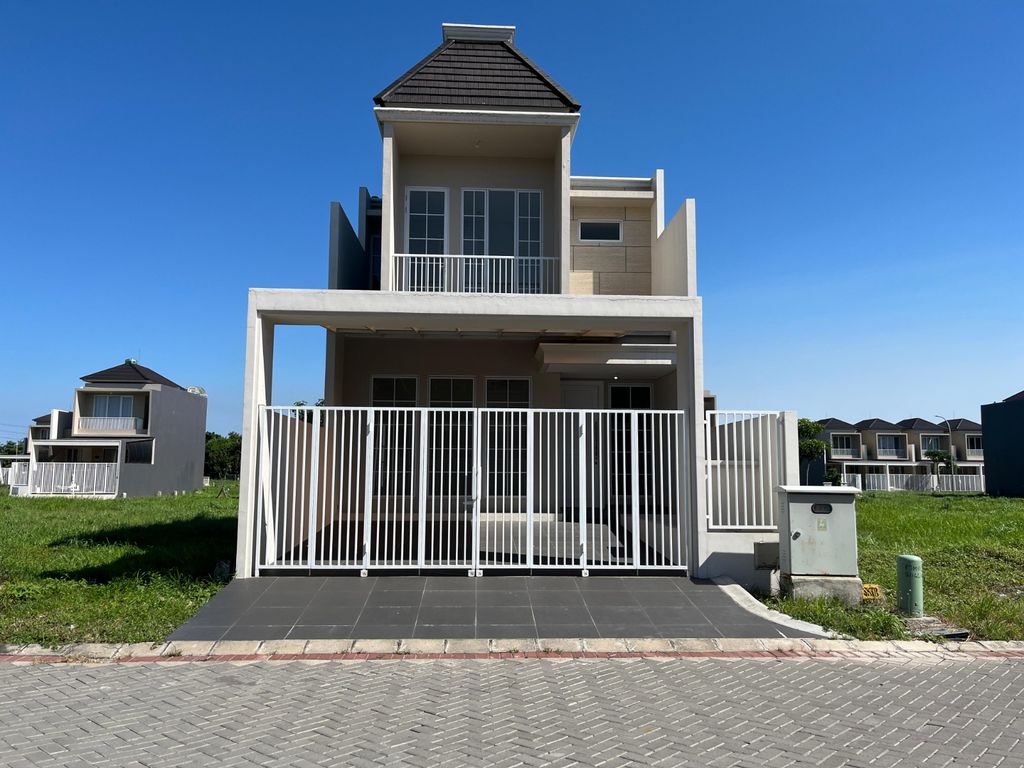 foto tampak rumah tipe 124/112 Alt. 1 perumahan Puri Galaxy