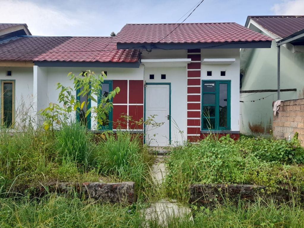 foto tampak rumah tipe RST 36/105 NEW perumahan Perumnas Bumi Air Raja