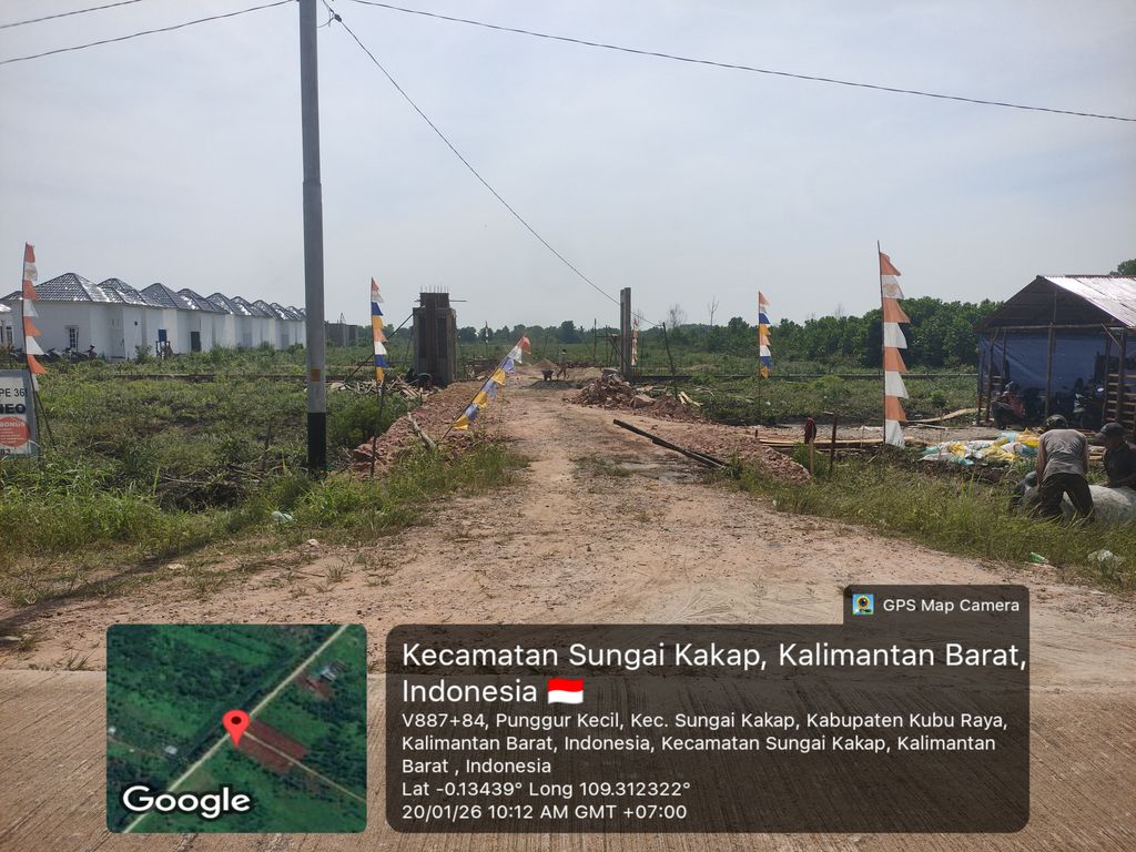 foto gerbang perumahan Serdam Borneo Residence