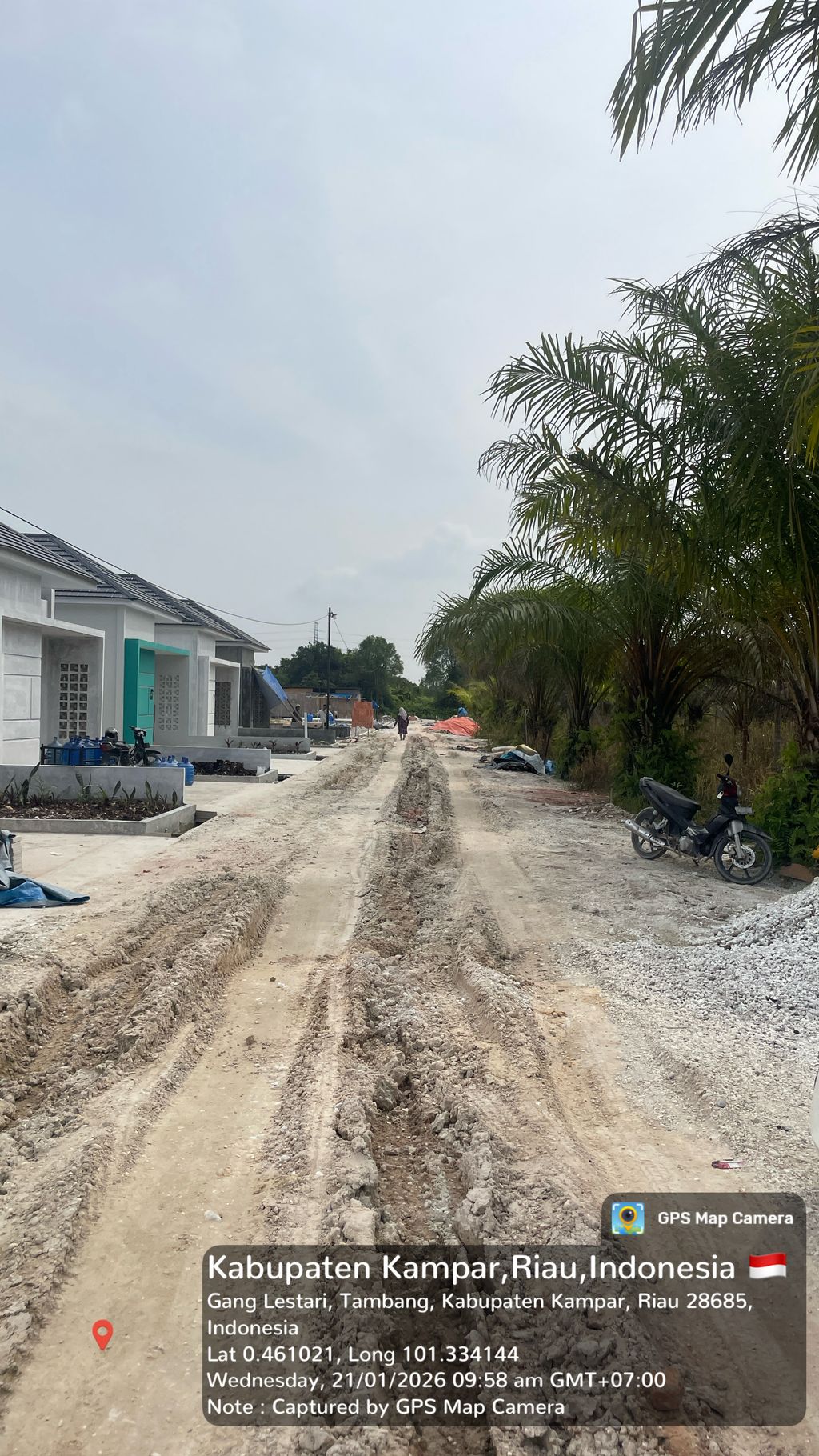 foto posisi tengah perumahan DEANDRA RESIDENCE SWADAYA