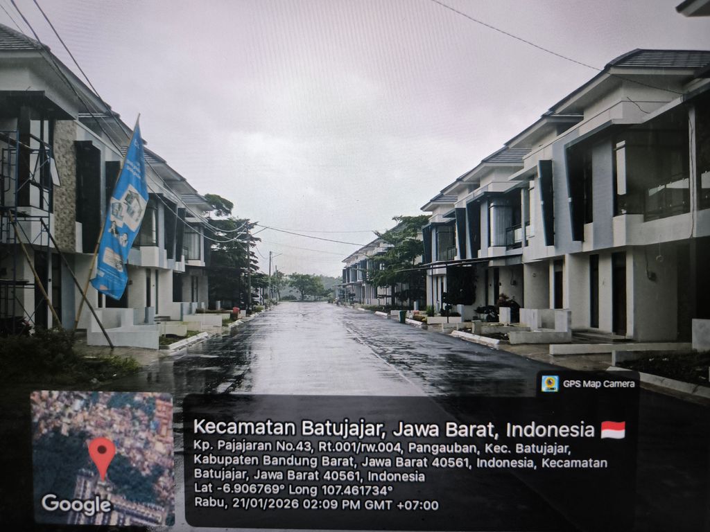 foto posisi tengah perumahan VILLA TAMAN BUNGA BLOK DAISY