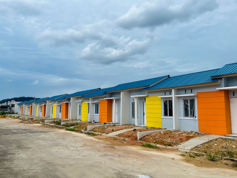 foto posisi tengah perumahan KOMPLEK PERUMAHAN GLORY RAFFLES 1