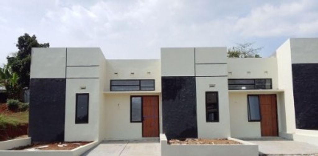 foto tampak rumah tipe 30/64 Bata Merah perumahan MARISON KALINEGORO