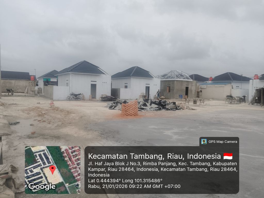 foto posisi tengah perumahan GREEN PRIMADONA