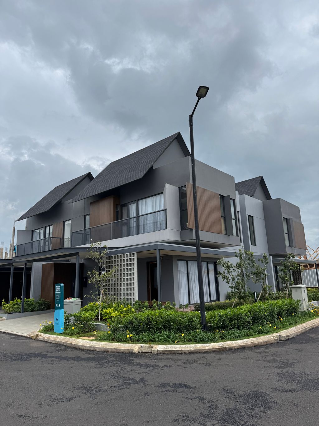foto contoh rumah perumahan SUMMARECON BANDUNG - CLUSTER IVORA