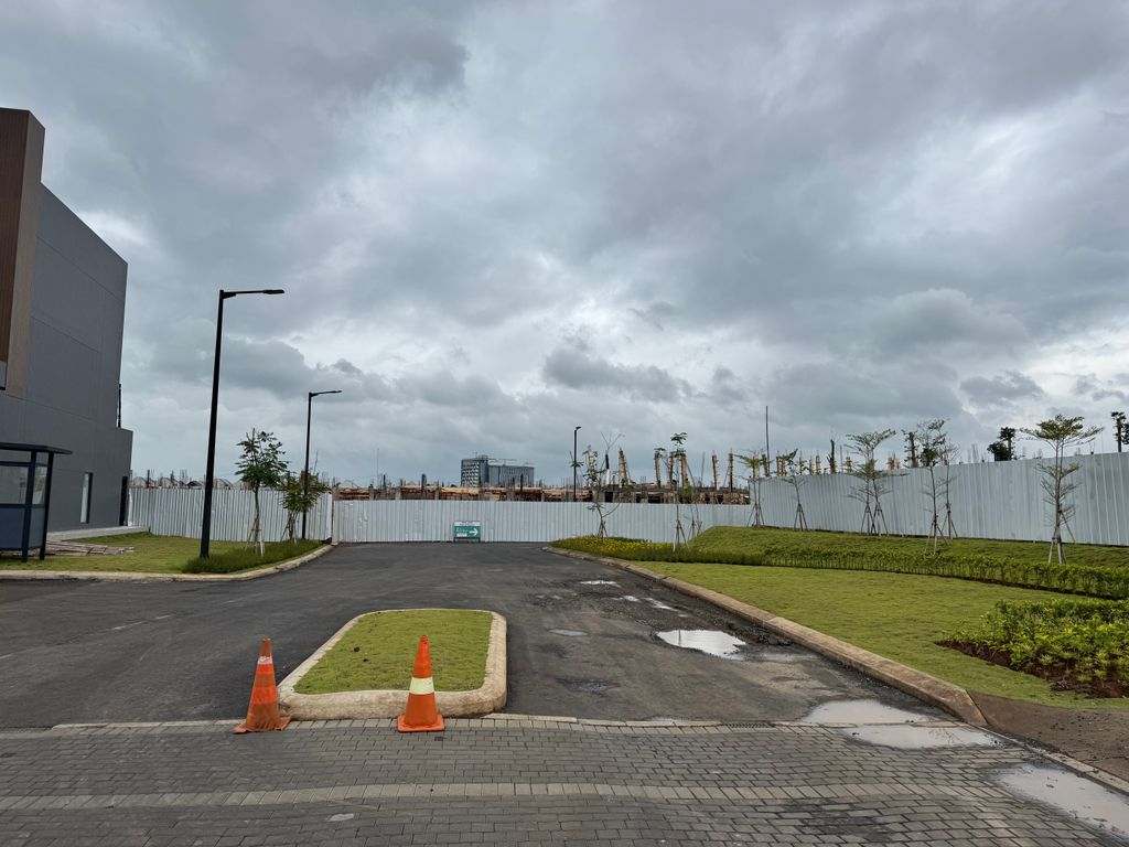 foto gerbang perumahan SUMMARECON BANDUNG - CLUSTER IVORA