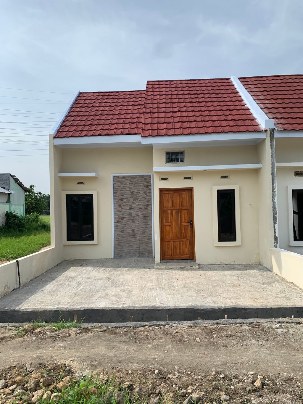 foto contoh rumah perumahan SULTAN AZIZ REGENCY