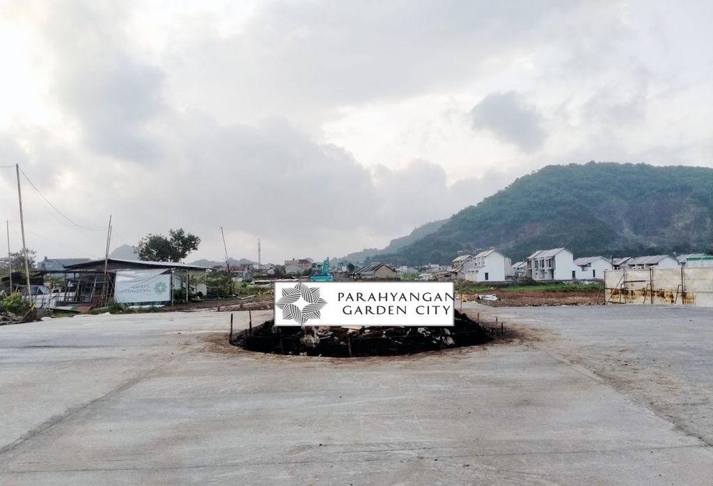 foto gerbang perumahan PARAHYANGAN GARDEN CITY