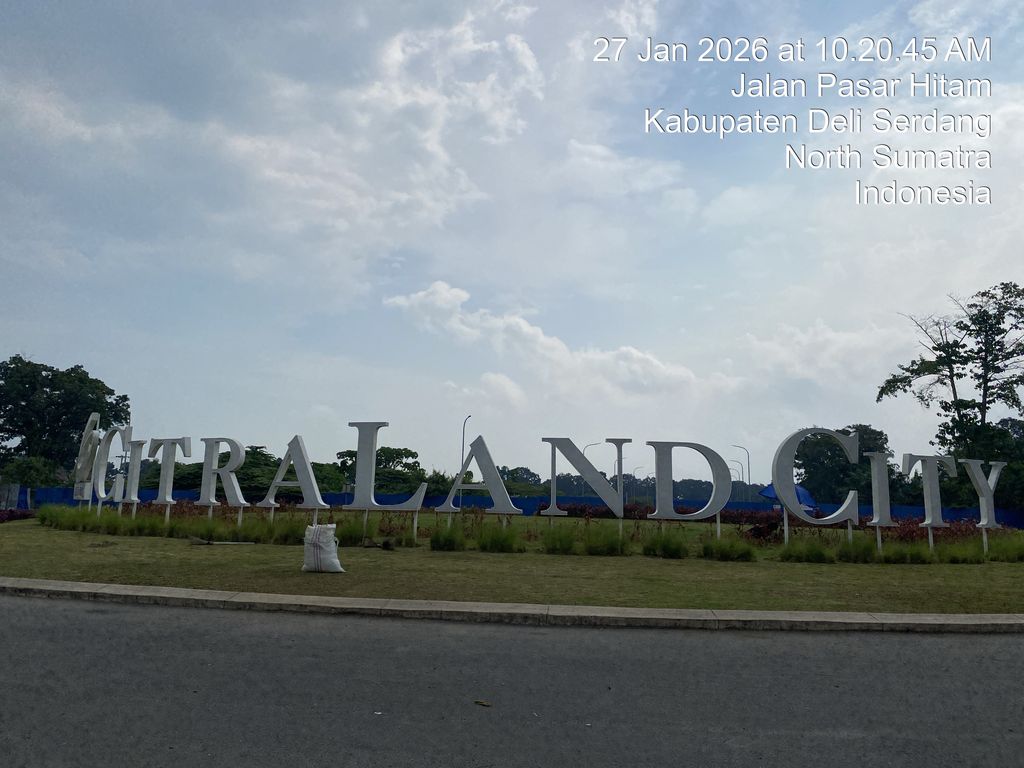 foto gerbang perumahan Citraland City Sampali.