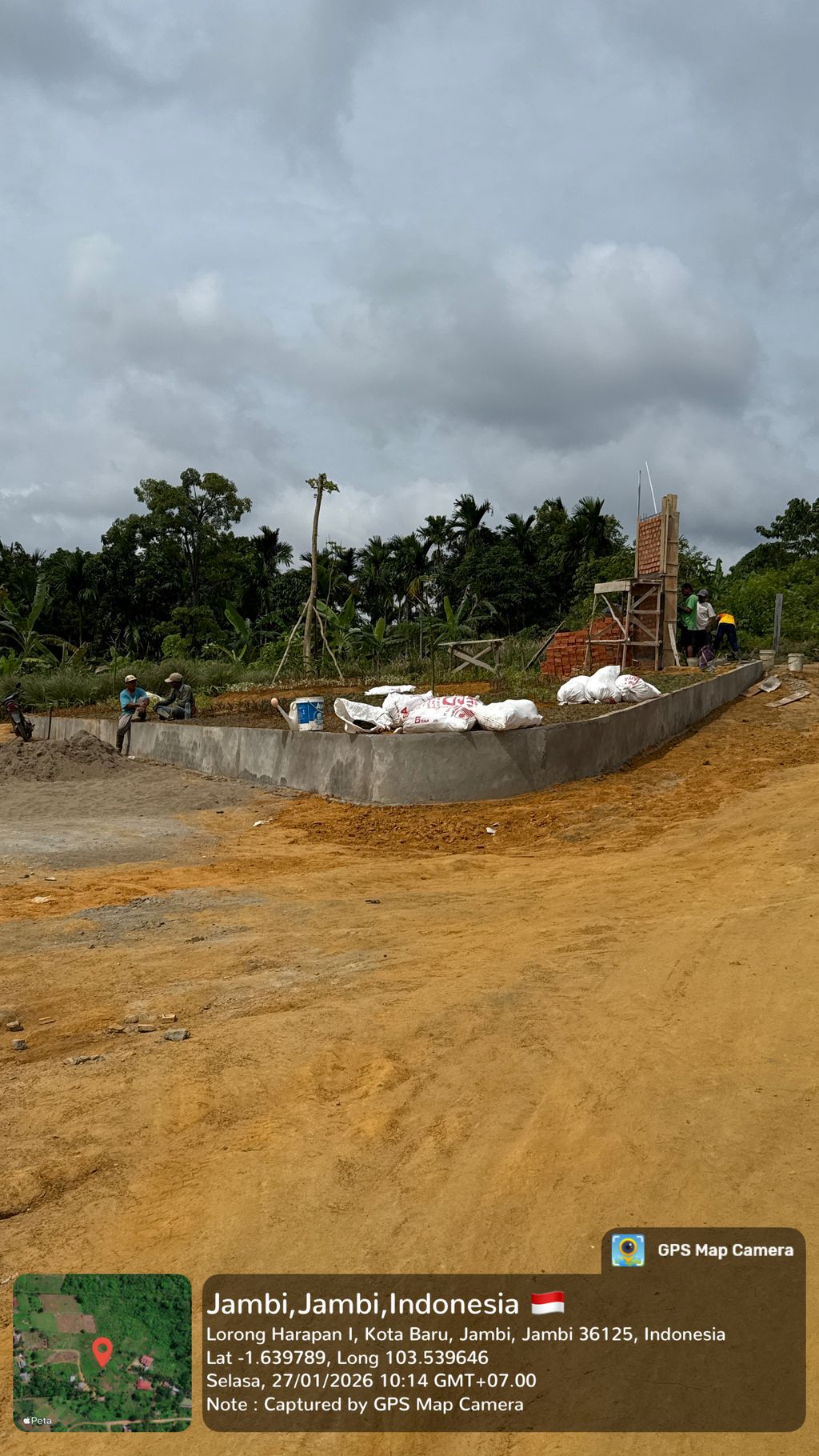 foto gerbang perumahan CENDANA VILLAGE
