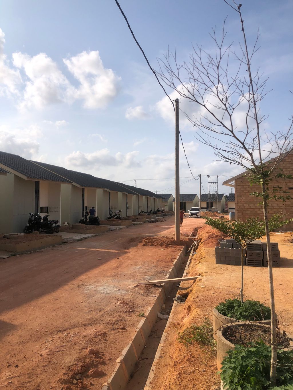 foto posisi tengah perumahan AYANA RESIDENCE