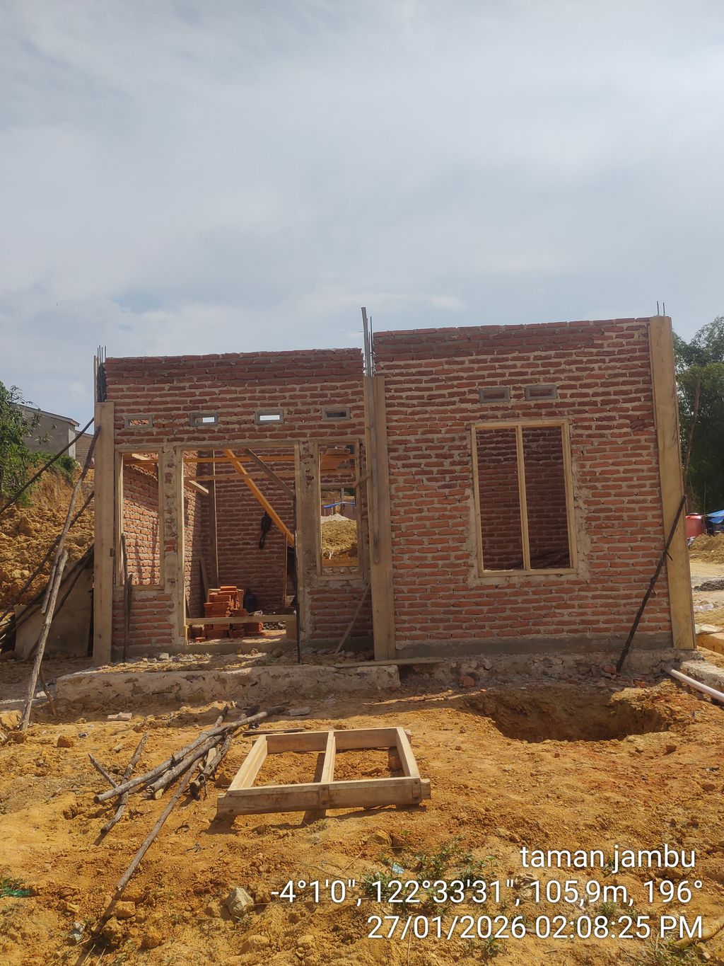 foto contoh rumah perumahan TAMAN JAMBU RESIDENCE