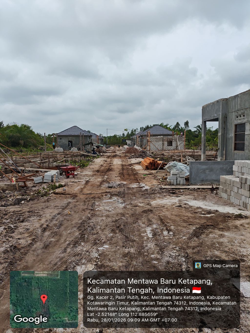 foto posisi tengah perumahan GRIYA CHALIN BINA KARYA
