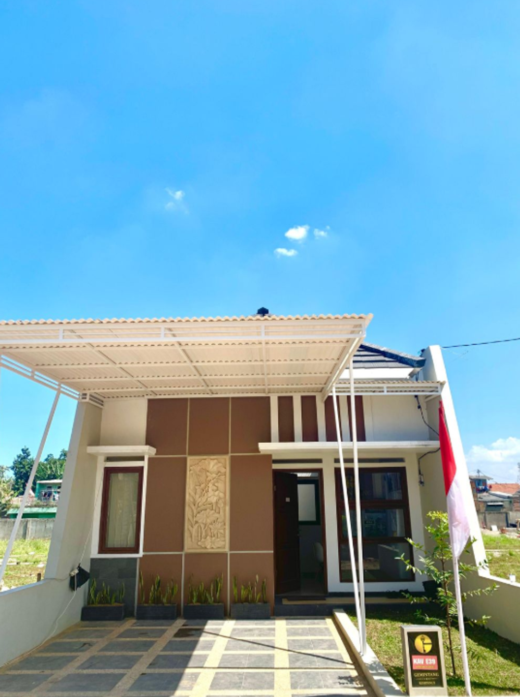 foto tampak rumah tipe 42/72 perumahan Gemintang Residence