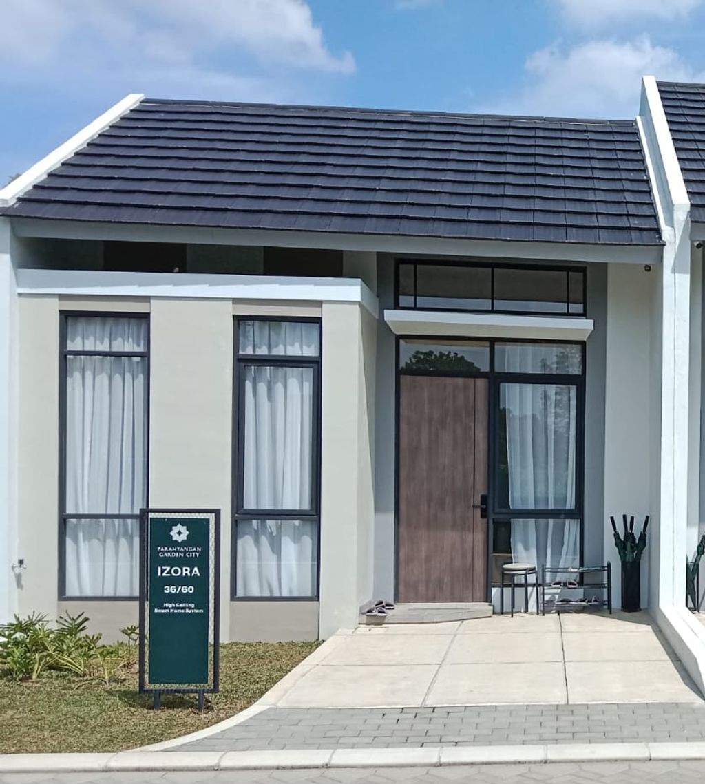 foto tampak rumah tipe IZORA perumahan PARAHYANGAN GARDEN CITY